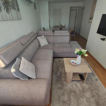 Ivanka & Old Town View *